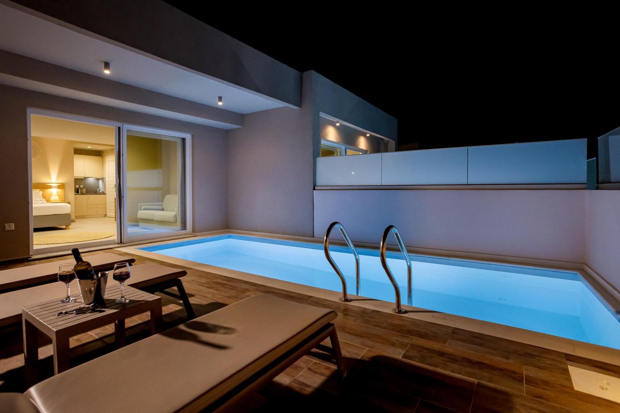 Sarpidon Suites Agia Marina Extérieur photo