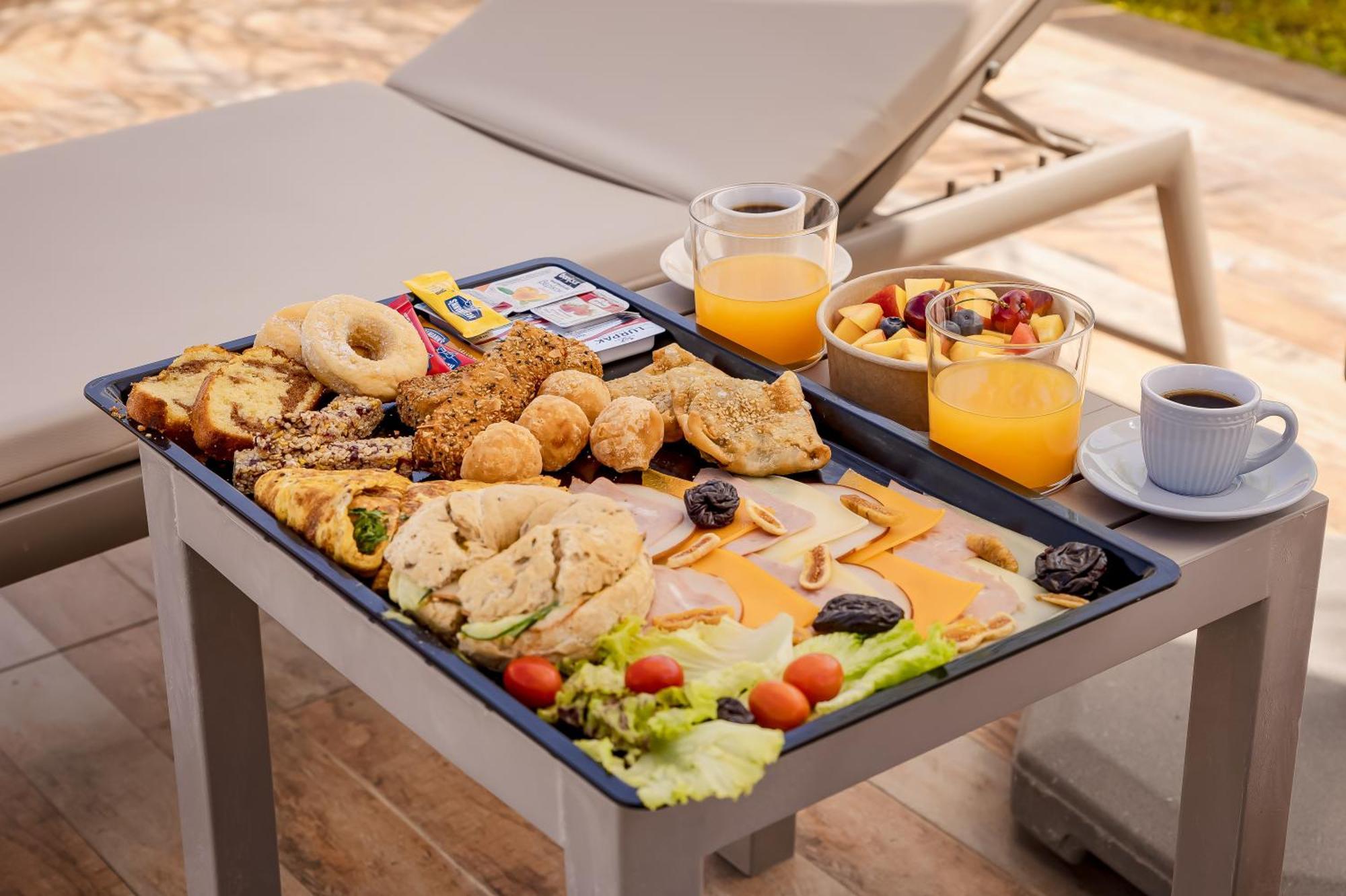 Sarpidon Suites Agia Marina Extérieur photo