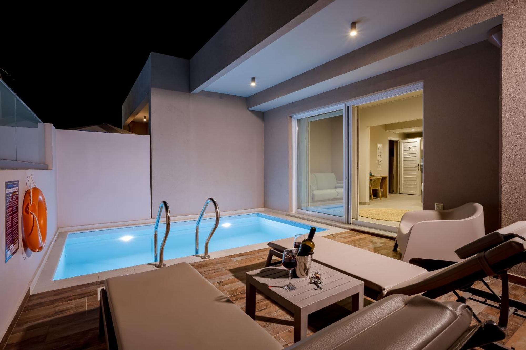 Sarpidon Suites Agia Marina Extérieur photo