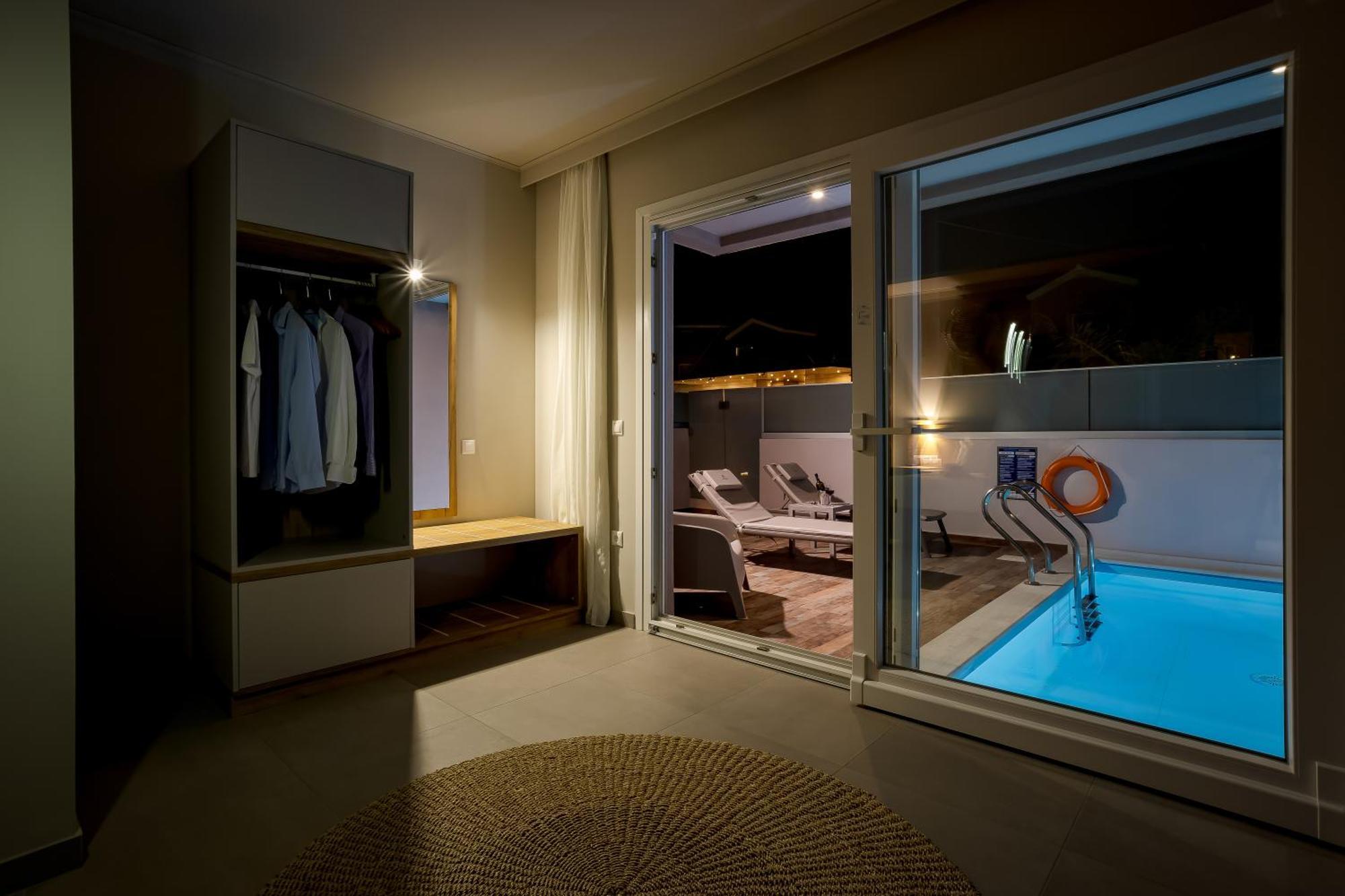 Sarpidon Suites Agia Marina Extérieur photo